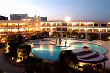 Safir Hotel 洪加達 外观 照片